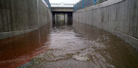 Tunnel-unter-wasser468 hochwasser schaden