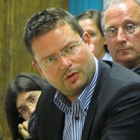 dirk-loeschner-theater intendant theater greifswald