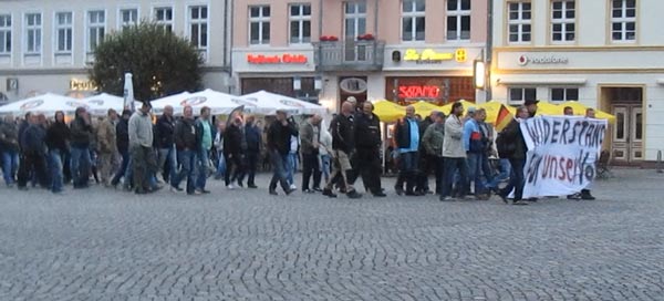 asylgegner greifswald demo