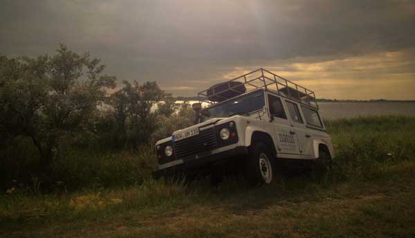 Unternehmen Natur Landrover Defender Landrover Defender Unternehmen Natur