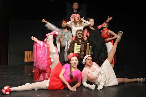 MACHTKörper am Theater Vorpommern MACHTKörper Theater Vorpommern