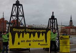 greenpeace-greifswald-cep2468 greenpeace öl-aktion
