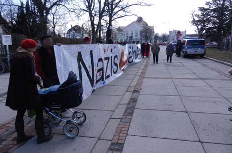 npd-europakreuzung2468 npd-stand greifswald 2013