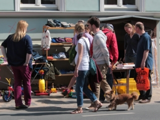 Bereits zum f&uuml;nften Mal fand in der Greifswalder Fleischervorstadt ein Stadtteilflohmarkt statt.